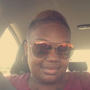 Meet your Posher, Sharonda